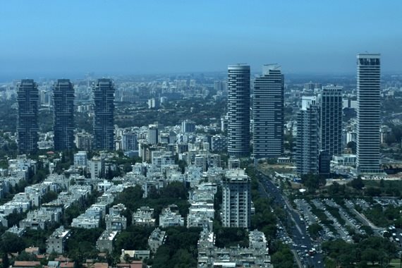 מגדלים בתל אביב