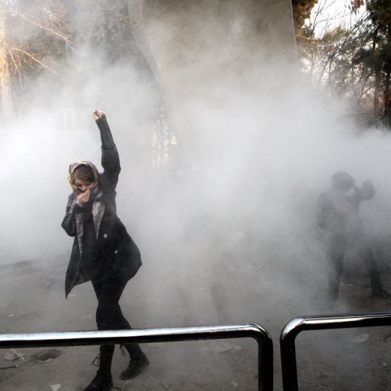 מפגינים באיראן