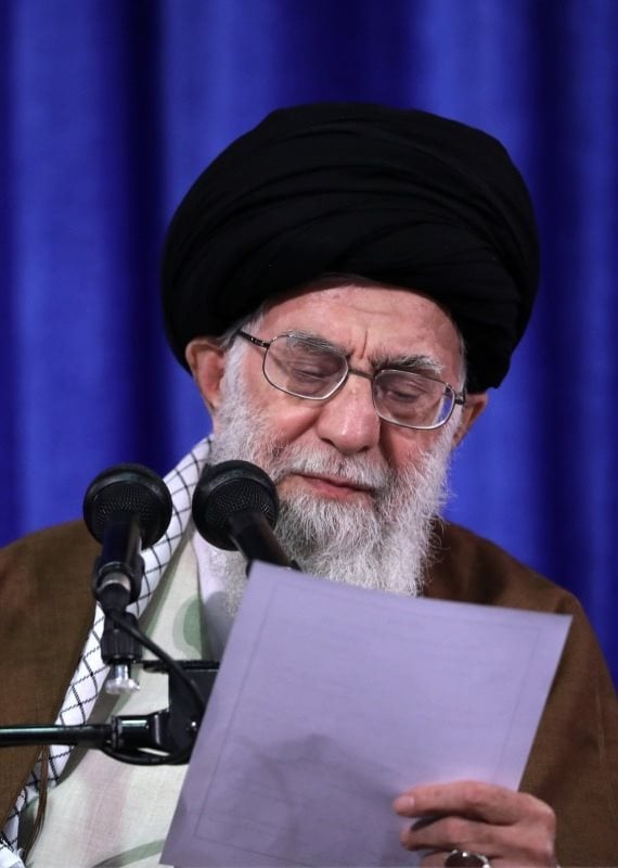 מנהיג איראן חמינאי
