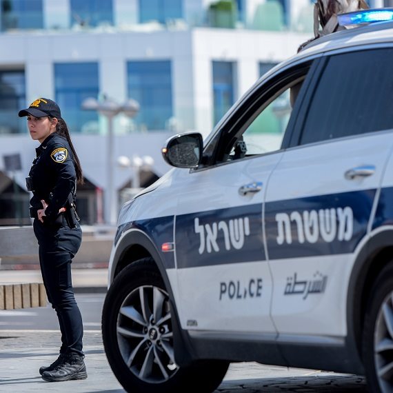 משטרת ישראל (למצולמת אין קשר לנאמר)