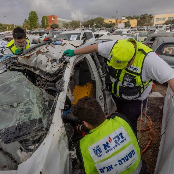 אנשי זק"א