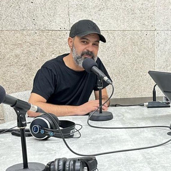 עמיר בניון באולפן 103fm