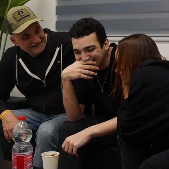 עידן אלכסנדר ומשפחתו