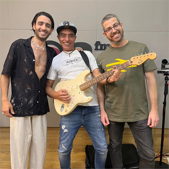 תמיר גרינברג וחברי צוות התוכנית