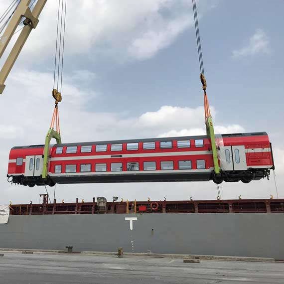 קרון רכבת באוויר