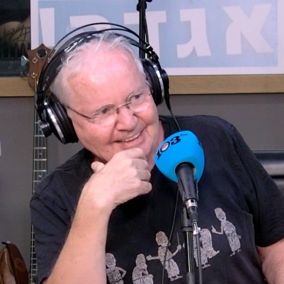 אלון אולארצ'יק