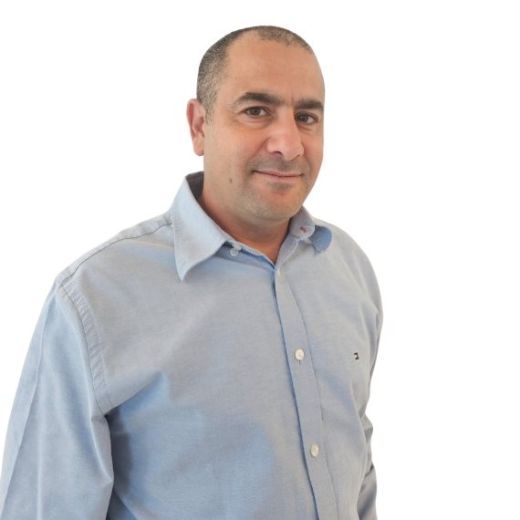 עו&quot;ד סימון טוסון