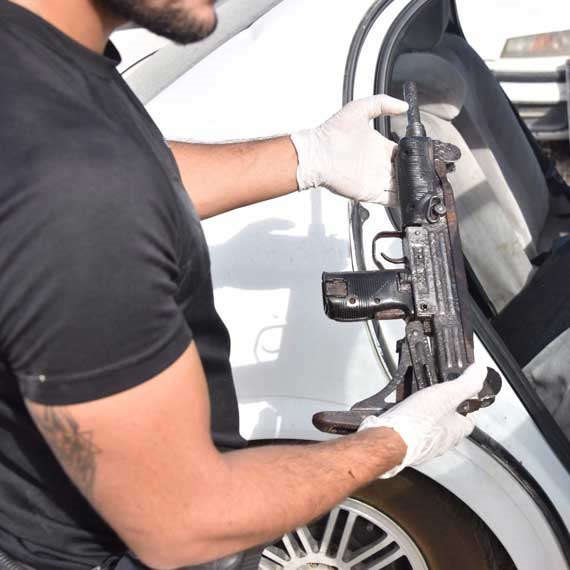 נשק בלתי חוקי