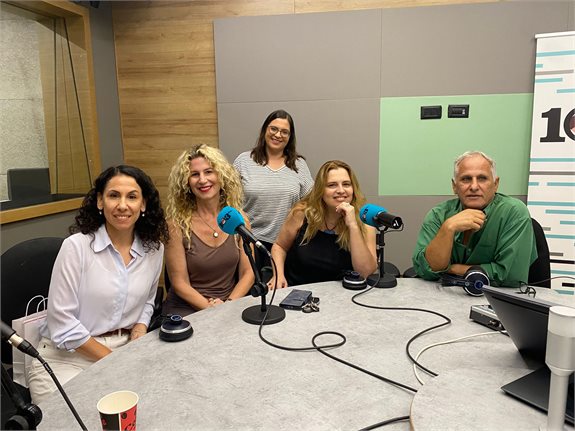 אמנון רגב ואורחותיו