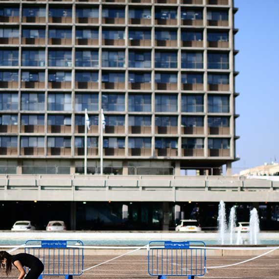 בניין-עיריית-תל-אביב