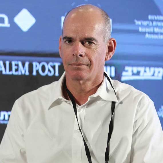 עו&quot;ד ארז קמיניץ