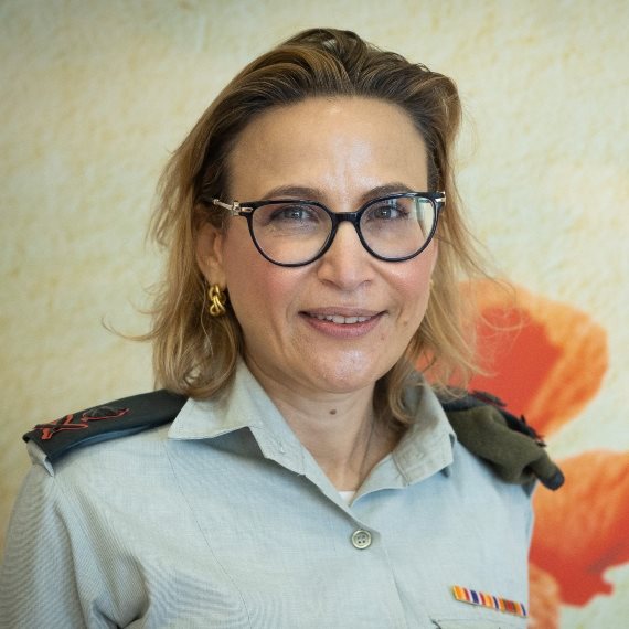 הפצ&quot;רית יפעת תומר ירושלמי