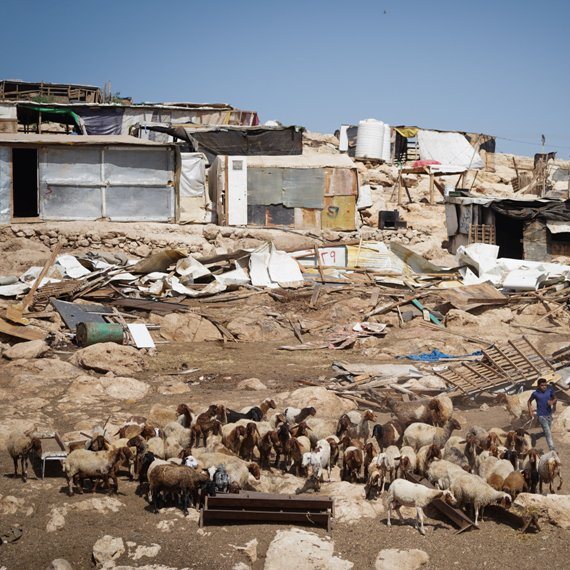 חאן אל אחמאר