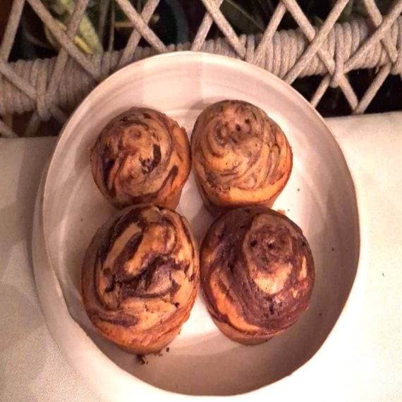 מאפינס שמנת מתוקה ושוקולד מריר