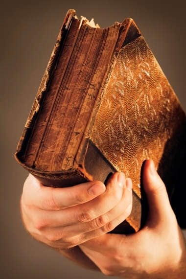 ספר עתיק אילוסטרציה