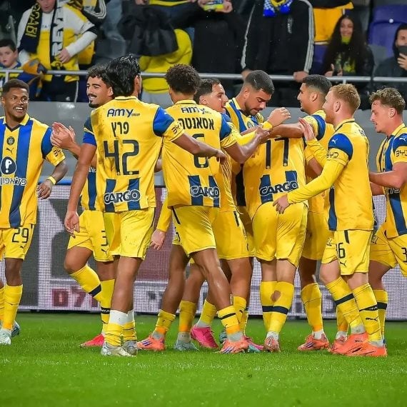 שחקני מכבי ת''א