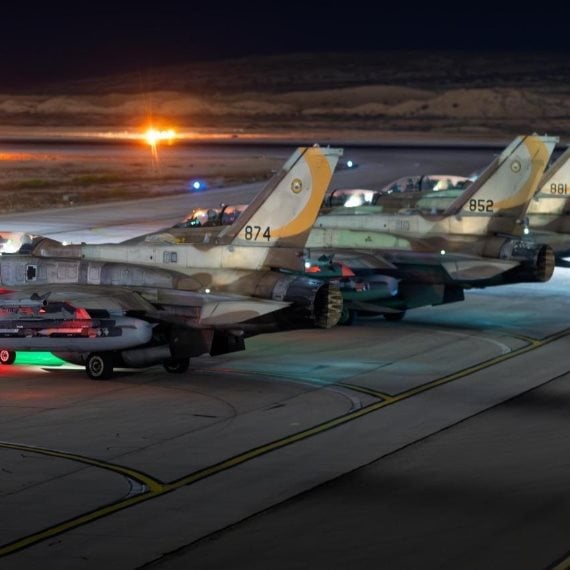 מטוסים לקראת תקיפה באיראן