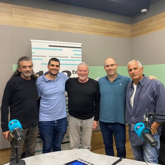 אמנון רגב ואורחיו