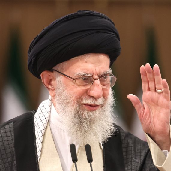 אייתוללה עלי ח'אמנאי