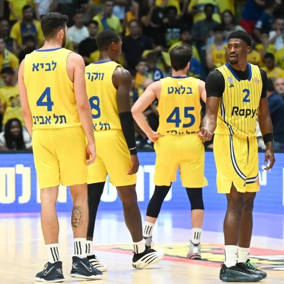 שחקני מכבי ת''א