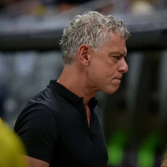 מיץ' גולדהאר