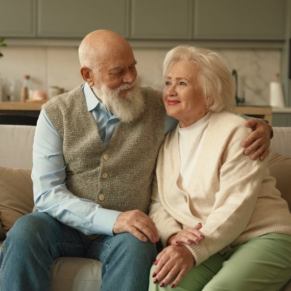 מבוגרים בדיור מוגן