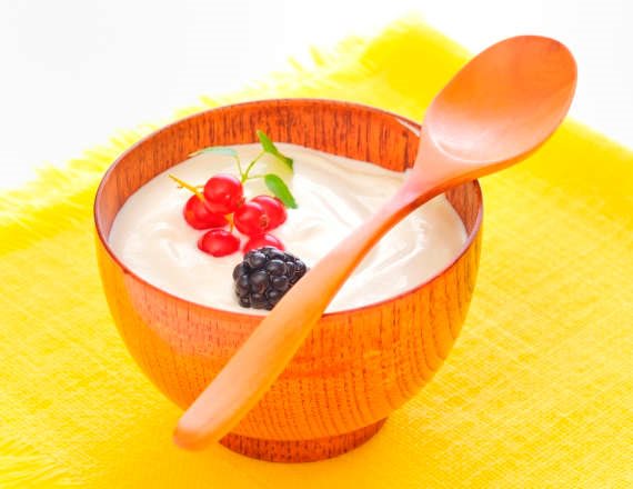 יוגורט פירות