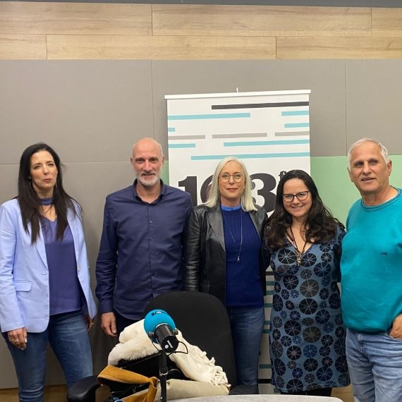 אמנון רגב ואורחיו