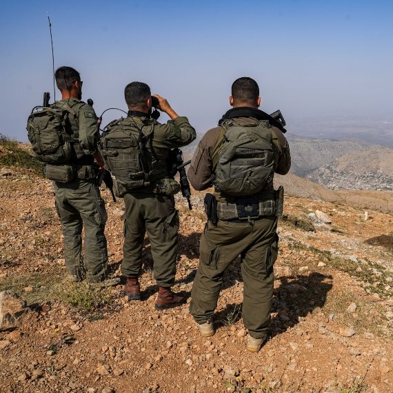 חיילם בסוריה, ארכיון