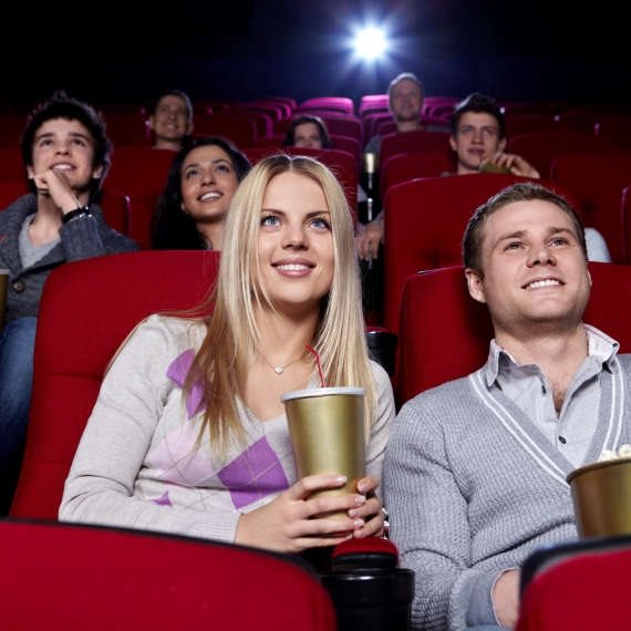 צפייה סרט זוג בילוי קולנוע סרטים