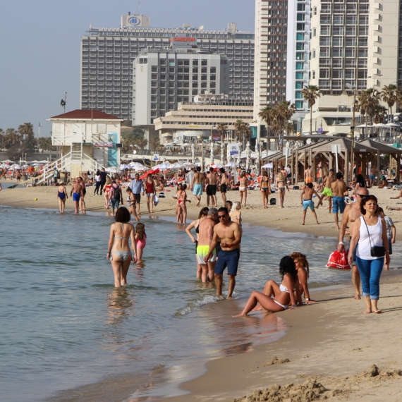 תיעוד מחוף בתל אביב