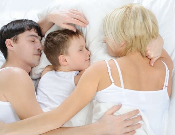 ילדים שינה הורים