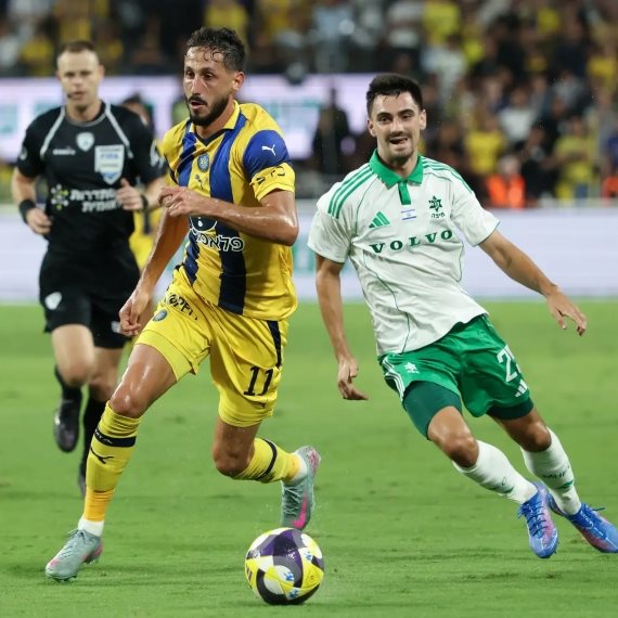 שחקני מכבי תל אביב ומכבי חיפה, ארכיון