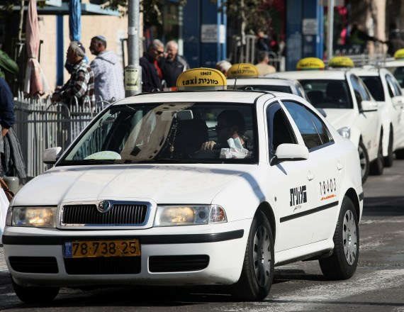 מוניות קובי גדעון פלאש90