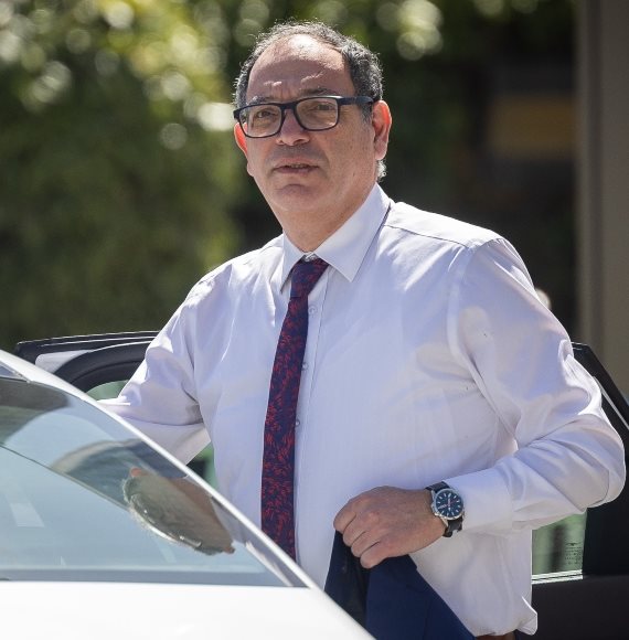 הרב שי פירון