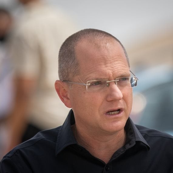 עודד פורר