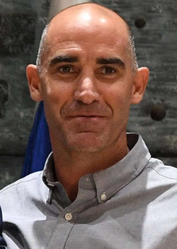 איציק קורנפיין