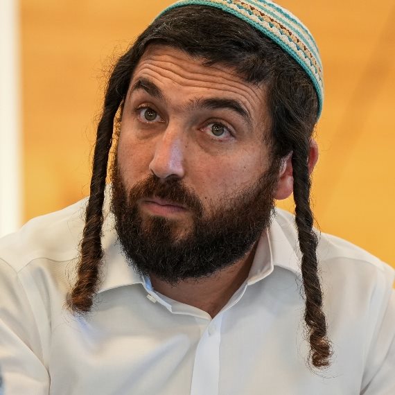 צבי סוכות