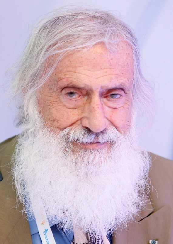 יעקב אגם