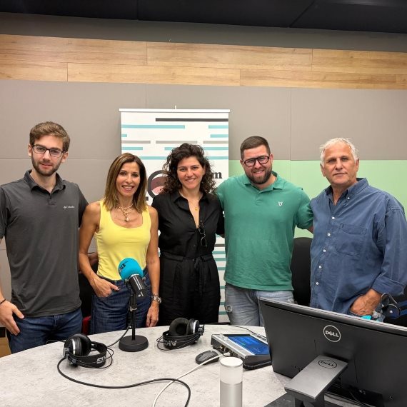 אמנון רגב ואורחיו