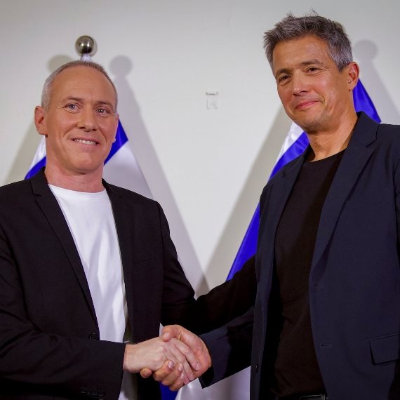 יועז הנדל וחילי טרופר
