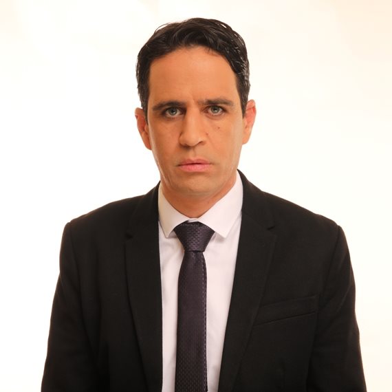 אלמוג בוקר