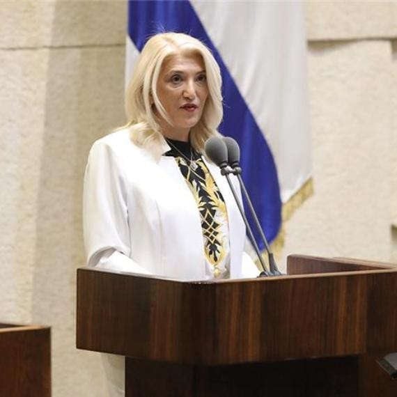 אוסנת מארק