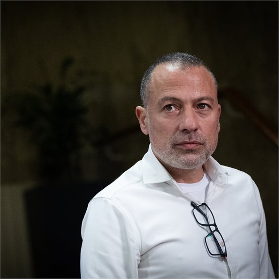 גיא לוי