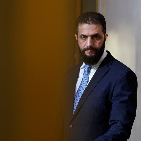 אל ג'ולאני מנהיג סוריה