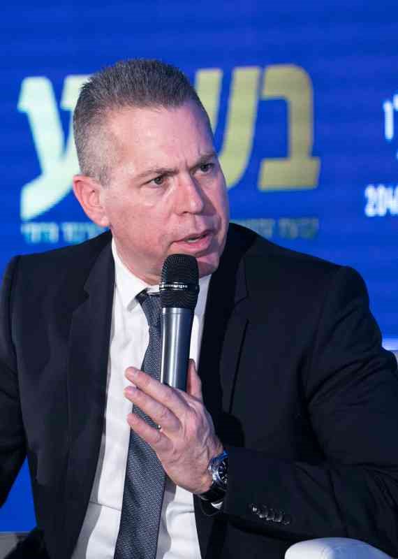גלעד ארדן