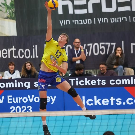 למצולמים אין קשר לכתבה
