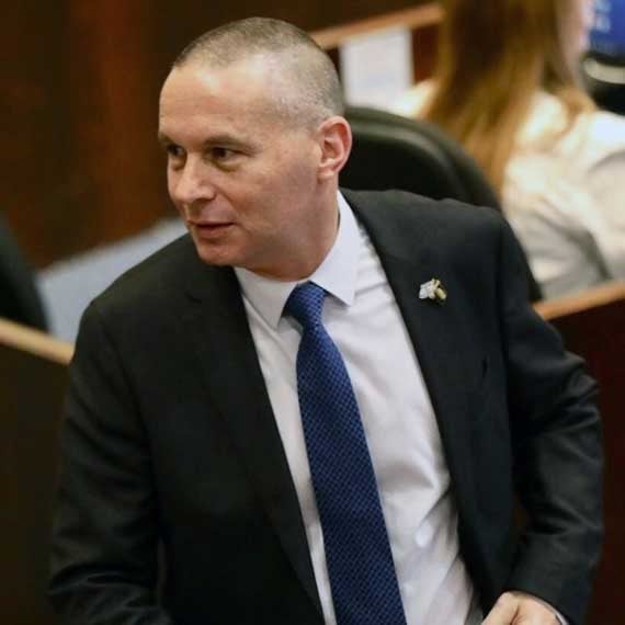 יזהר שי