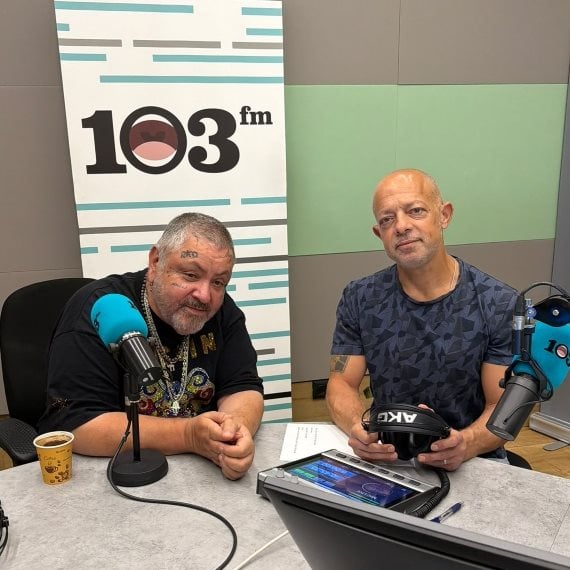 רז שכניק וארקדי דוכין באולפן 103fm